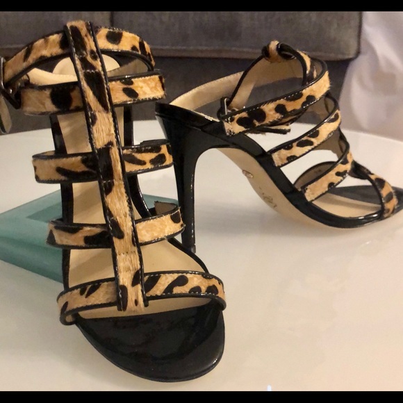 Charles David Leopard Heels sz 7 - Picture 3 of 5